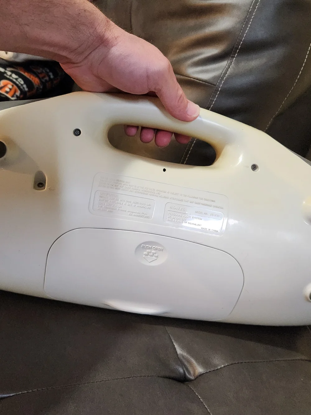 Sony Portable CD Player Boombox Works Missing Cord Yellowing